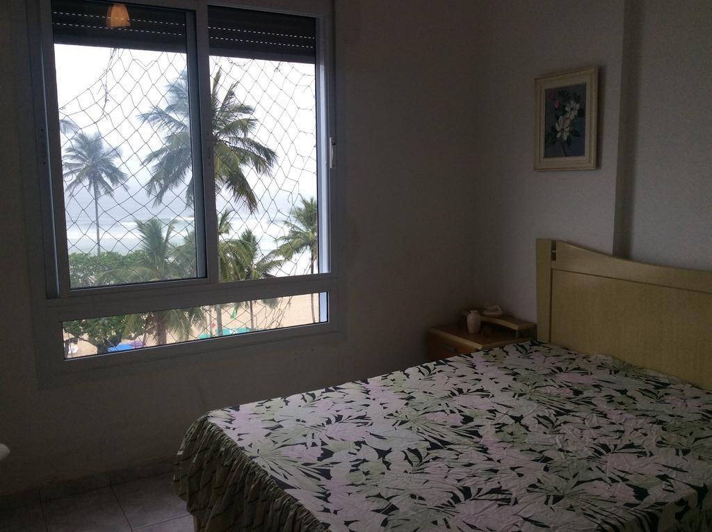 Appartamento Pitangueiras Frente Total Mar Pe Na Areia Guarujá Esterno foto